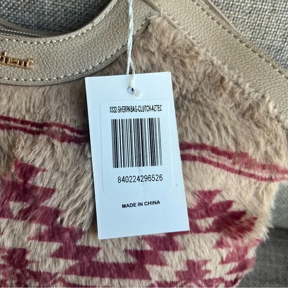 Simply Southern Aztec Clutch Bag Purse - Picture 7 of 8